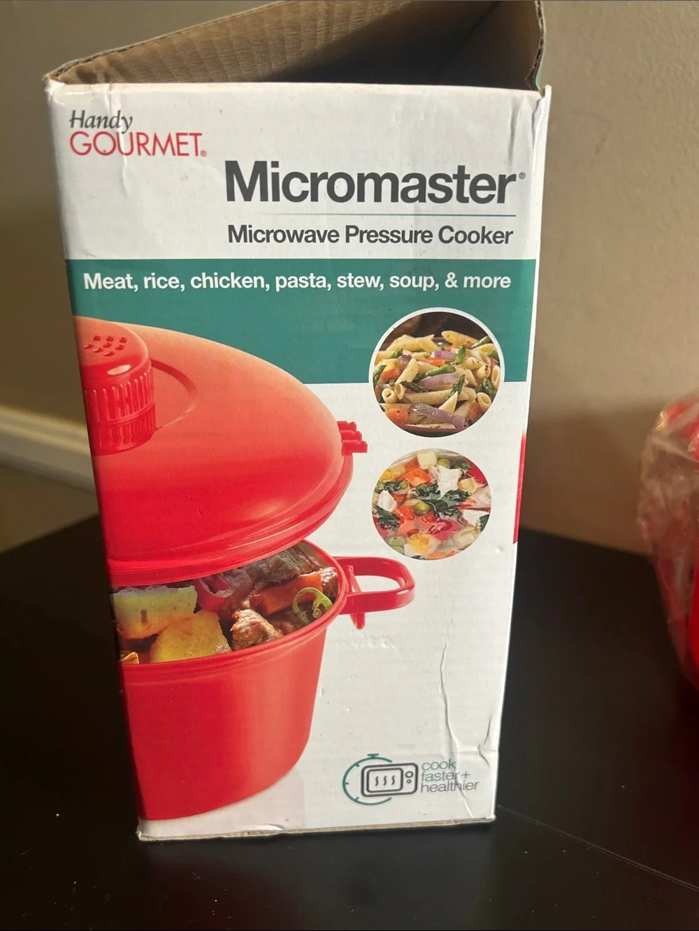 Handy gourmet micro-master POP Microwave Pressure Cooker